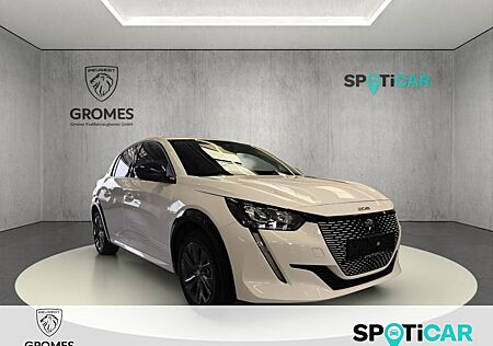 Peugeot 208 e- Allure Pack 136 Navi SHZ LED Klimaautom F
