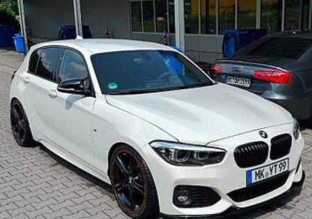 BMW 120i LCI2 M Sport || M-Performance Interieur