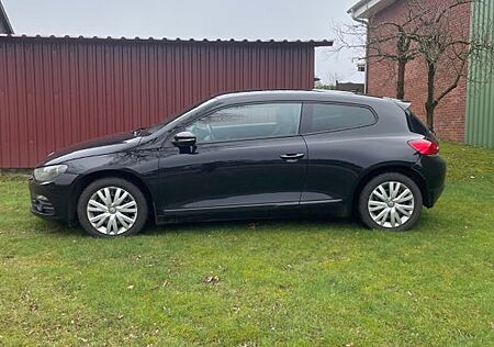 VW Scirocco Volkswagen 1.4 TSI/Steuerkette neu, 8-fach bereift
