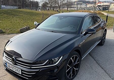 VW Arteon Volkswagen 2.0 TSI OPF 140kW DSG R-Line R-Line
