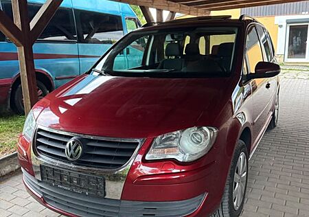 VW Touran Volkswagen 2.0 TDI