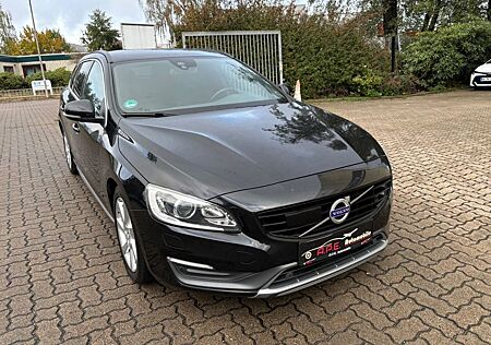 Volvo V60 Kombi Momentum 2.0D Autom Navi