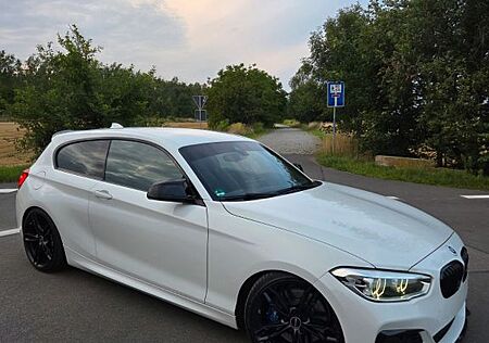 BMW 120d xDrive Edition M Sport Shadow innen & außen