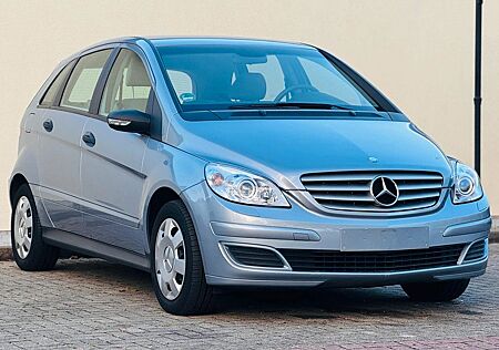 Mercedes-Benz B 200 Tüv und Inspektion Neu | Finanzierung |