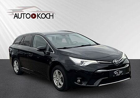 Toyota Avensis Touring Sports Team D 1.8 VVT-i Navi LED