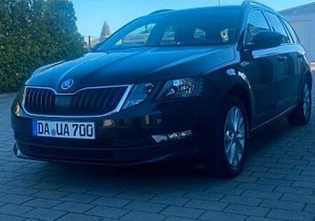 Skoda Octavia 1.6 TDI SCR DSG Style Combi Style