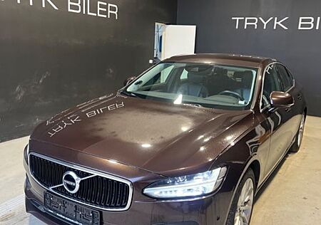 Volvo S90 D4 Geartronic Momentum Pro