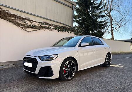 Audi A1 30 TFSI S line Sportback S line