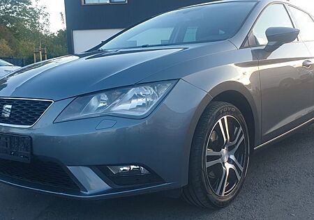 Seat Leon 1.6 TDI Style Euro5 PDC SHZ Tempomat Klima