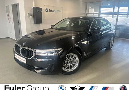BMW 530 i xDrive Limousine Navi Digitales Cockpit LE