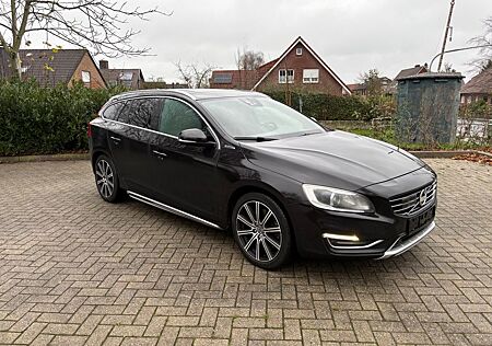 Volvo V60 D6 Kombi Summum AWD