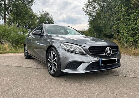 Mercedes-Benz C 220 d T Avantgarde 2. Hd,RFK,SHZ,Pano,Leder