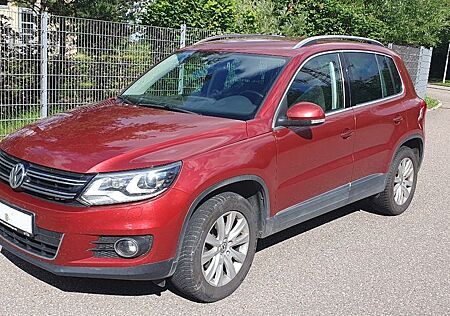 VW Tiguan Volkswagen 2.0 TDI BlueMotion Tech Sport & Style...