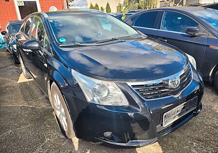 Toyota Avensis Kombi Executive