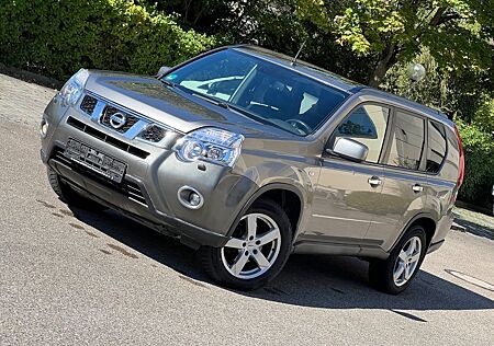 Nissan X-Trail XE 4X4