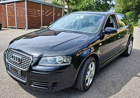 Audi A3 1.6 Ambiente Sportback Ambiente