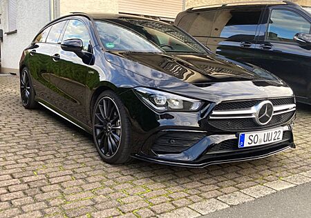 Mercedes-Benz CLA 45 AMG Shooting Brake CLA 35 AMG Shooting Brake Mercedes-AMG CLA 3...