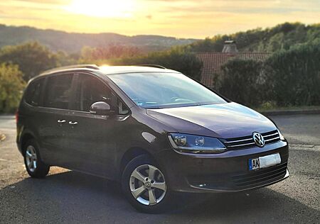 VW Sharan Volkswagen 1.4 TSI BlueMotion Trendline 2 Jahre TÜV