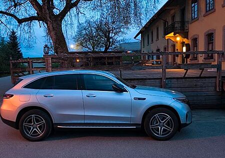 Mercedes-Benz EQC 400 4MATIC Service+ -(1886)