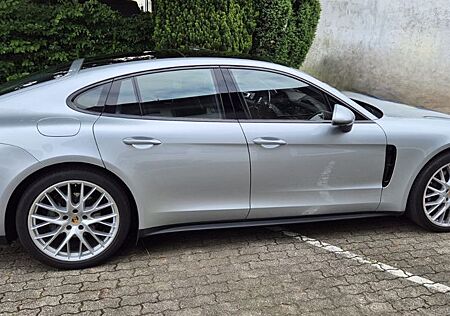 Porsche Panamera Biturbo,V8, 4S Diesel, Hinterachslenkung