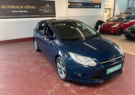 Ford Focus Lim. Sync Edition* PDC* 1 HALTER*