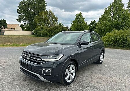 VW T-Cross Volkswagen 1.6 TDI Style - Diesel -Automatik-Navi