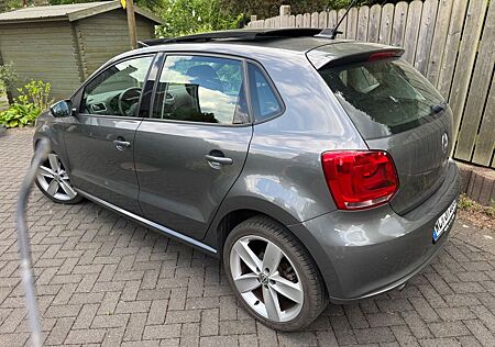VW Polo Volkswagen 1.2 TSI DSG Highline Highline