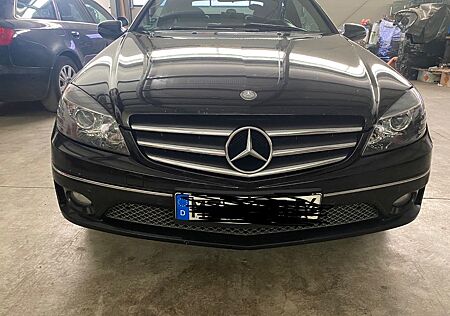 Mercedes-Benz CLC 220 CDI -