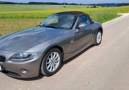 BMW Z4 2.2i - Cabrio