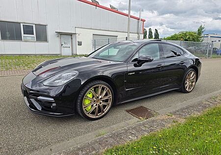Porsche Panamera Turbo S E-Hybrid Panorama Bose Head-Up
