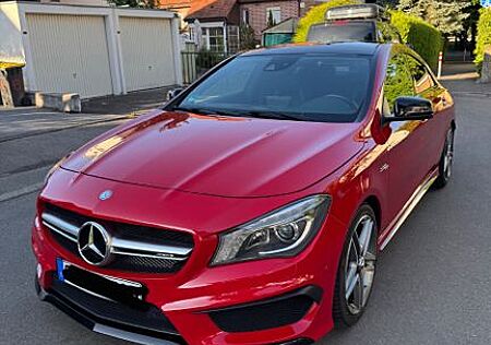 Mercedes-Benz CLA 45 AMG 4MATIC | Pano | Night-Paket | AMG Exk