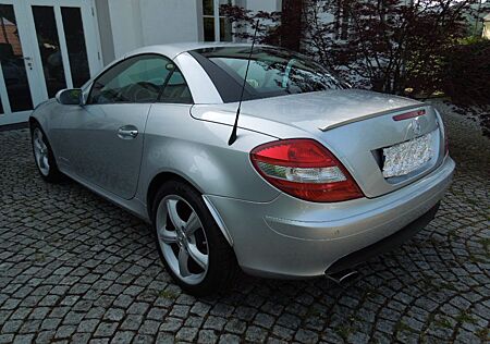 Mercedes-Benz SLK 200 KOMPRESSOR - viele Extras! WUNDERSCHÖN!!