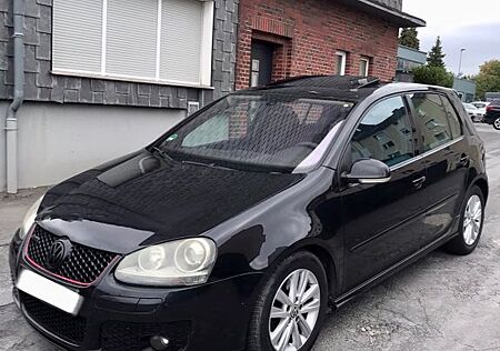 VW Golf Volkswagen 2.0 GTI Automatik Xenon Navi Klimaauto SHZ