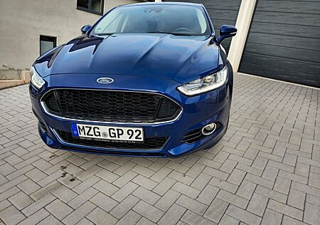 Ford Mondeo 2.0 Titanium 240 PS Automatik