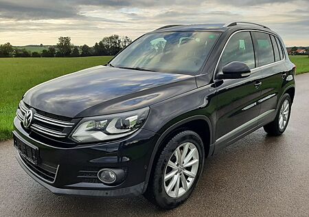 VW Tiguan Volkswagen 2.0 TDI Lounge Sport & Style BMT 4Motion
