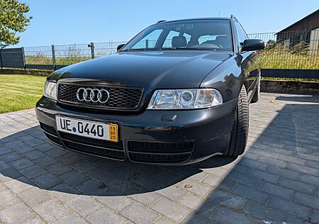 Audi S4 2.7 quattro Avant -K04 H&R FOX