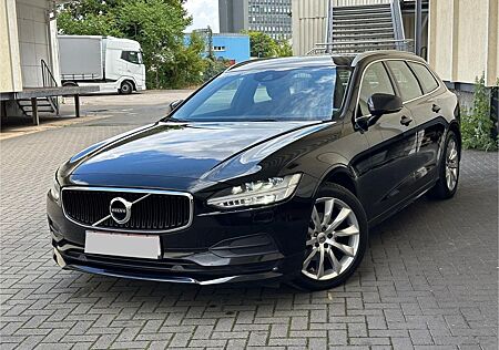 Volvo V90 Kombi Momentum Pro KED PDC ACC SzH NAVI