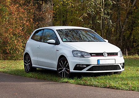 VW Polo Volkswagen 1.8 TSI GTI