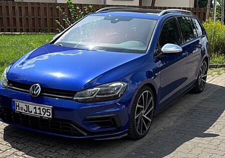 VW Golf Volkswagen 2.0 TSI DSG 4MOTION R Variant R