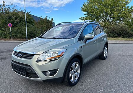 Ford Kuga 2.0 TDCI /4X4/Titanium/2Hand/Zahnriemen neu