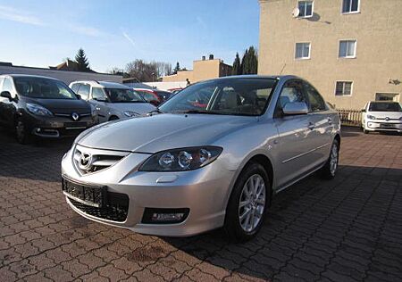Mazda 3 1.6 Active aus 1. Hand