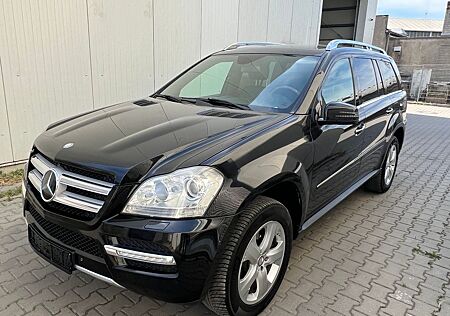 Mercedes-Benz GL 450 CDI 4Matic.Navi.PDC.SHZ.AHK.7 Sitzer