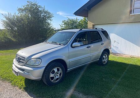 Mercedes-Benz ML 270 CDI -