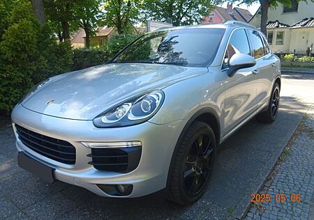 Porsche Cayenne Diesel -Facelift-Pano-Navi-TipTop-