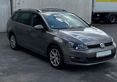 VW Golf Volkswagen Automatik,2-Hd,S-Heft,Klima,PDC,AHK,Navi,Tüv9/27