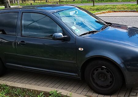 VW Golf Volkswagen 1.4 16V TÜV 05/25 Zuverlässig Volkswagen IV