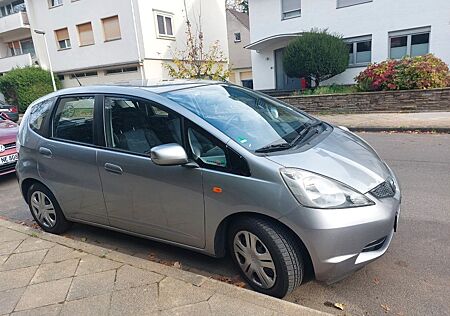 Honda Jazz 1.2 -