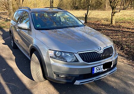Skoda Octavia 2.0 TDI 4x4 Scout Combi Scout
