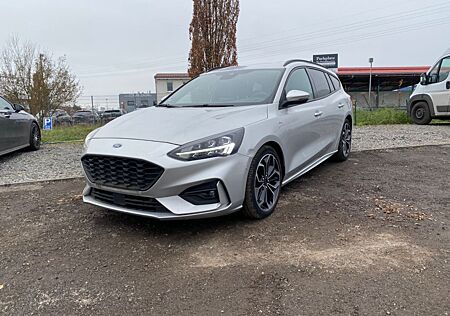 Ford Focus Turnier ST-Line