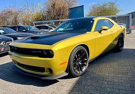 Dodge Challenger 3.6 50th Anniversary Edition